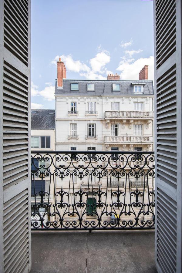 Appartement Avec Balcon A 250 M De La Gare, Hyper Centre Tours Exterior photo