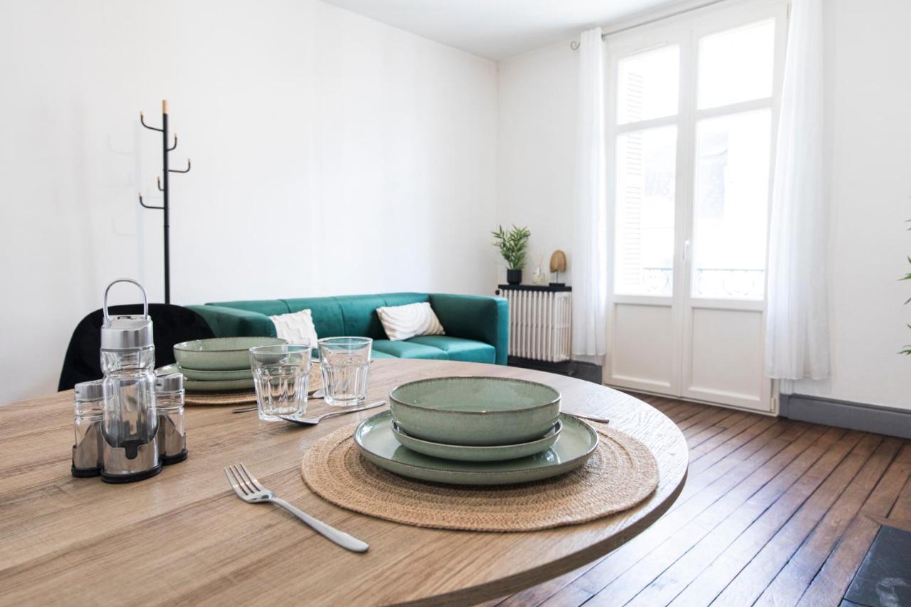 Appartement Avec Balcon A 250 M De La Gare, Hyper Centre Tours Exterior photo